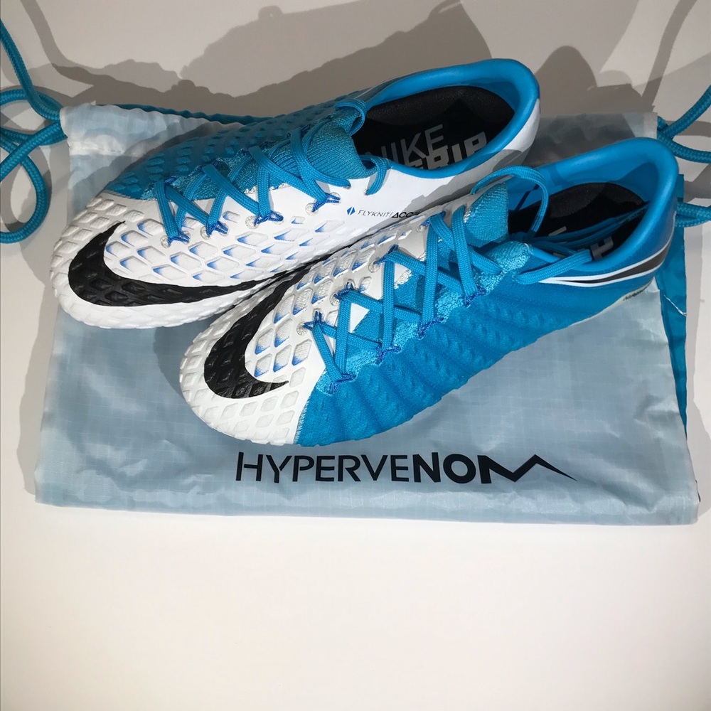 New Nike Hypervenom Phantom III FG Soccer Cleats - Picture 2 of 6